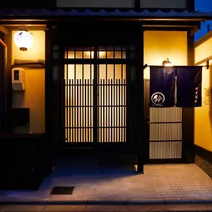  Holiday home Rinn Fushimiinari Japan