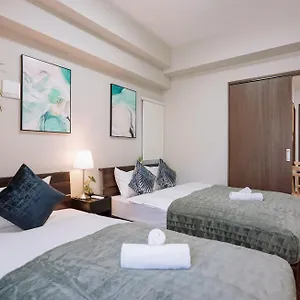 Kuromon Royal Niponbashi Apartment